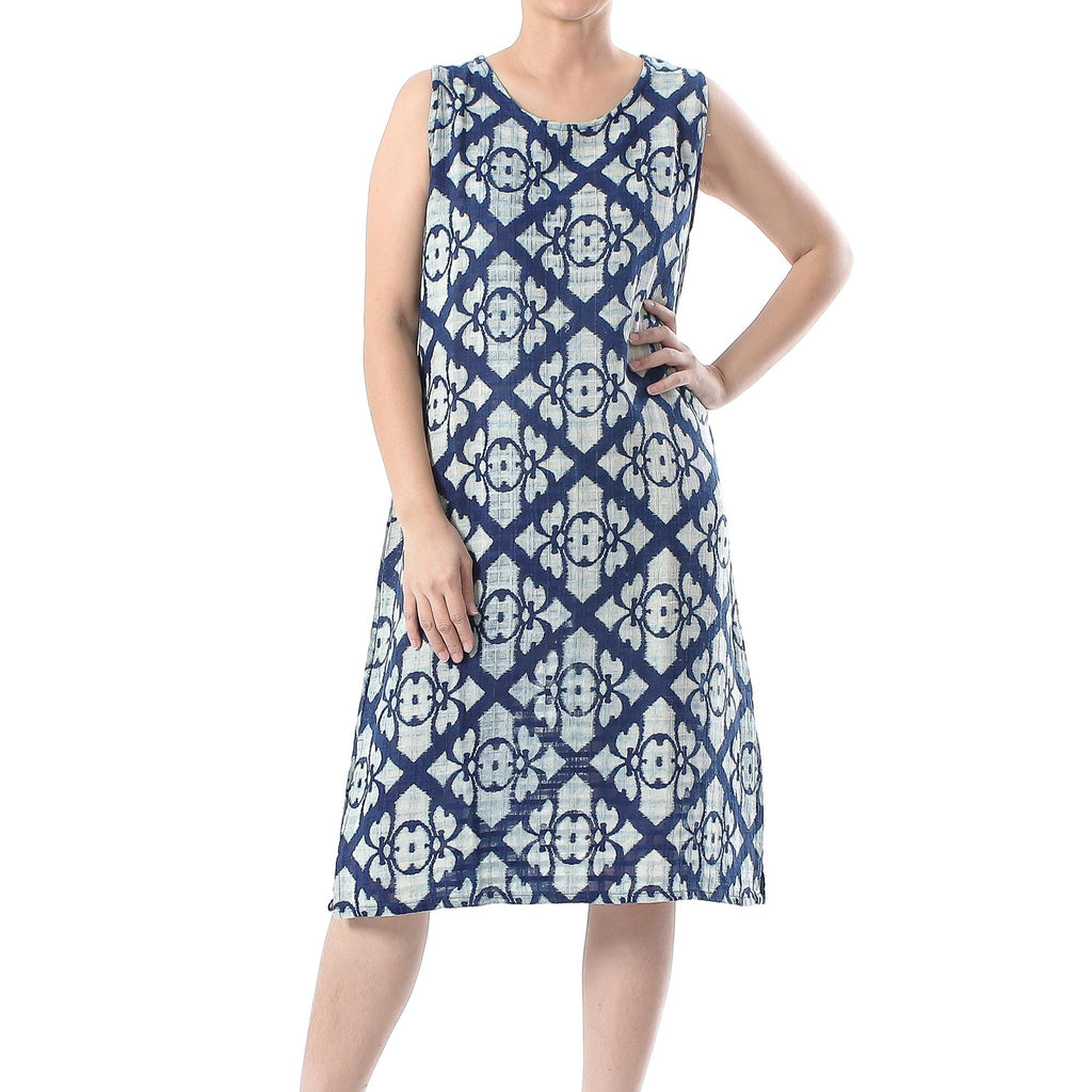 Printed Cotton Sleeveless Shift in Navy and Off-White - Cool Vacation